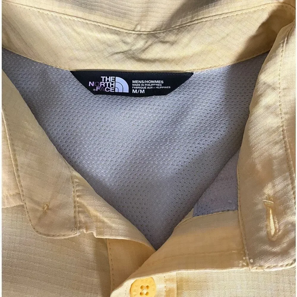 The North Face Yellow Ripstop Fishing Travel Short Sleeve Mens Shirt Size Medium
